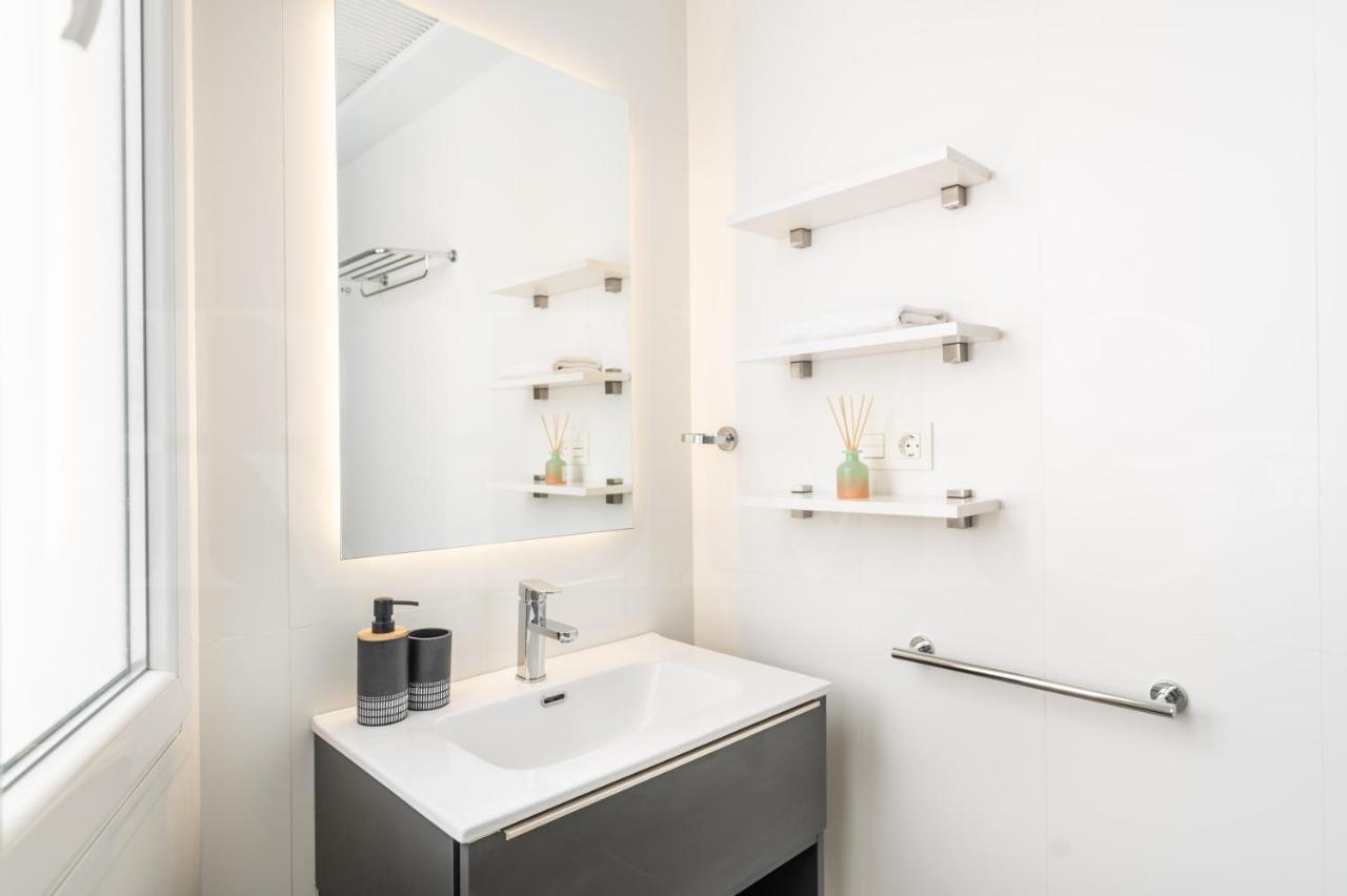Artistic Duplex With Terrace By Picasso Museum By Rems Malaga